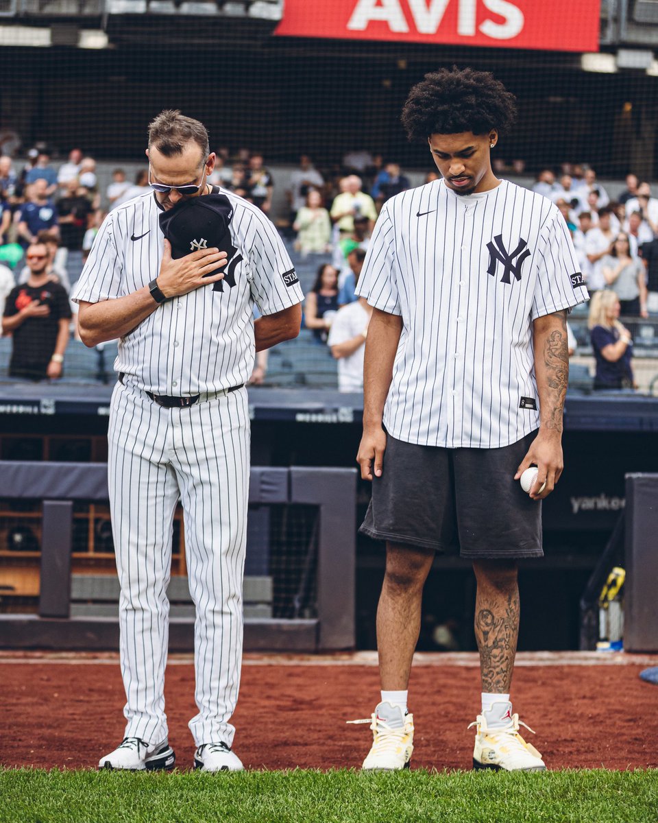 RutgersMBB's tweet photo. Amazing day at the ballpark, thank you @Yankees @AaronBoone 🙏 https://t.co/vWNTOdiuv9