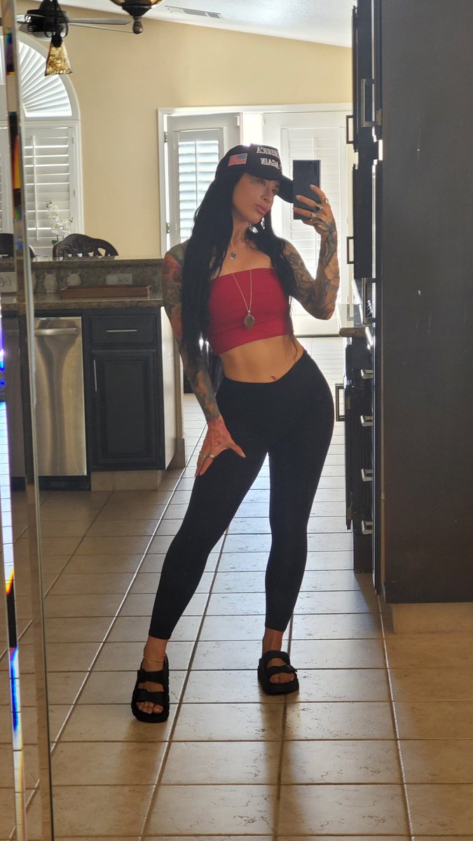 KATRINA JADE™ demon/angel (@kj_fetishmodel) on Twitter photo 