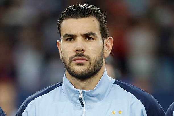 AC Milan - FR (en dépression) tweet media