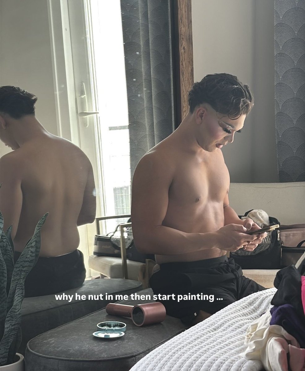 ☆ L A N A tweet media