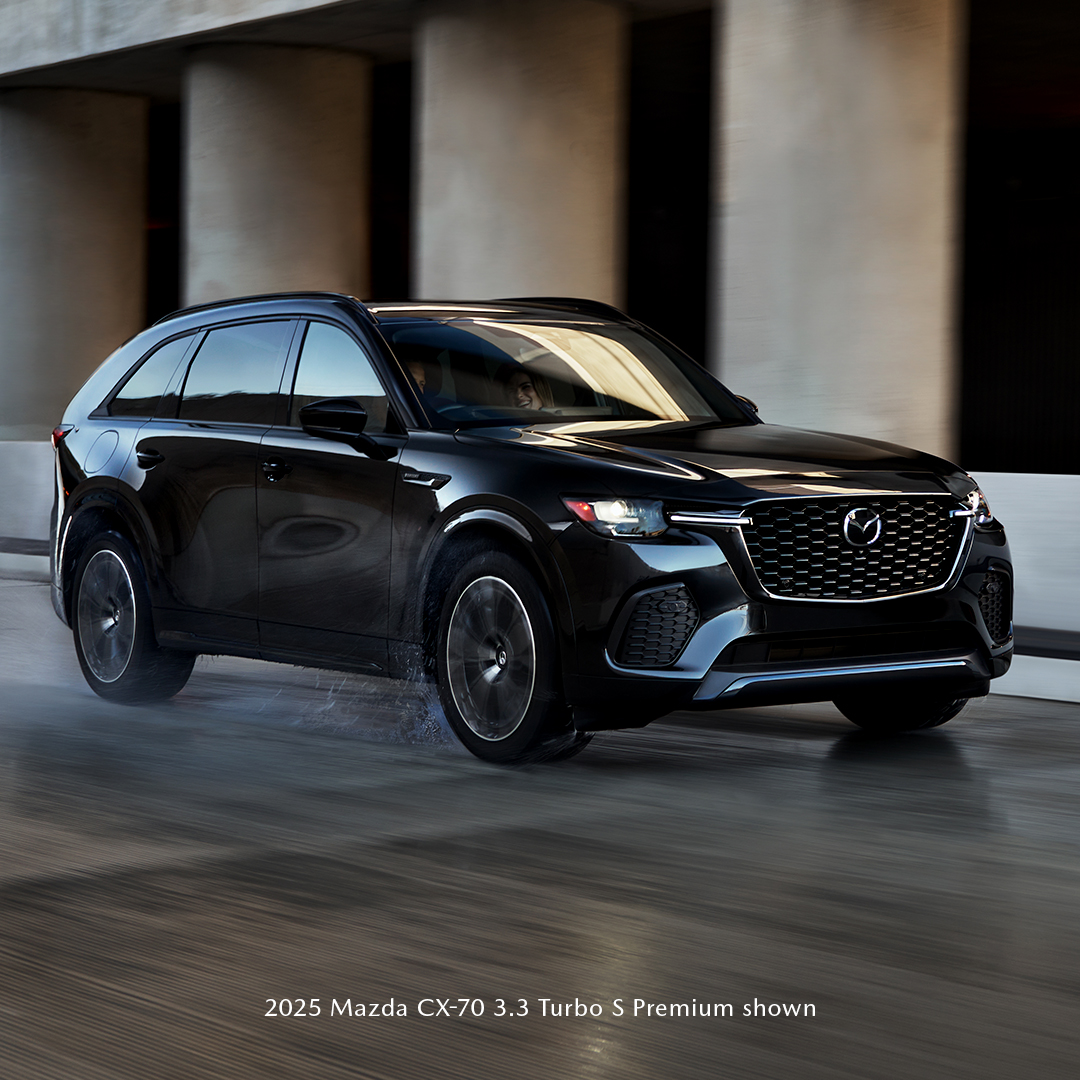 FieldsAuto's tweet image. 🔥 Meet the 2025 Mazda CX-70 3.3 Turbo S Premium 🔥
This isn't just a drive — it's a statement. Sculpted lines. Inline-6 power. Unapologetically bold. Ready when you are: fieldsmazda.com

#MazdaCX70 #TurboPower #MazdaLife #FieldsMazda #DrivenToInspire #NextGenMazda