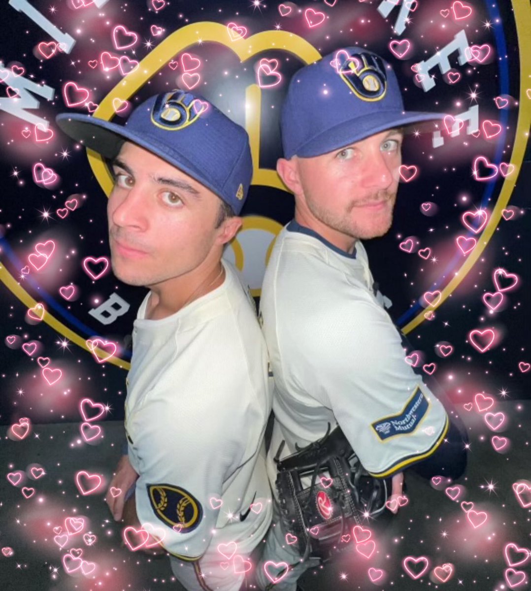 supernovanoya's tweet photo. Don't worry the pookies are going yard https://t.co/ReibpwhnR7