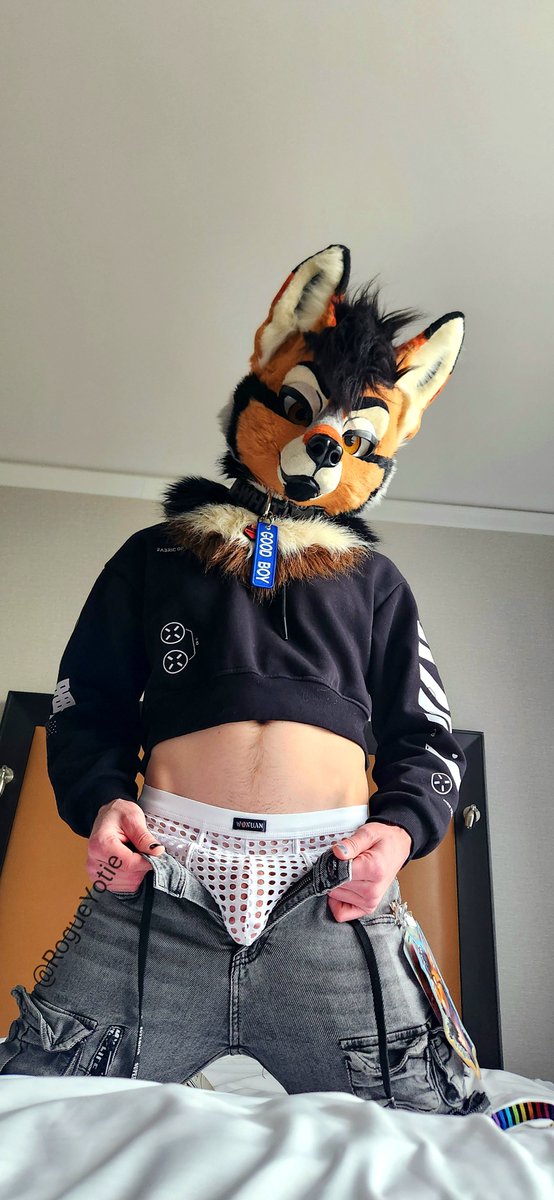 So, you said you're good with your tongue?  Show me ... 🫰✨