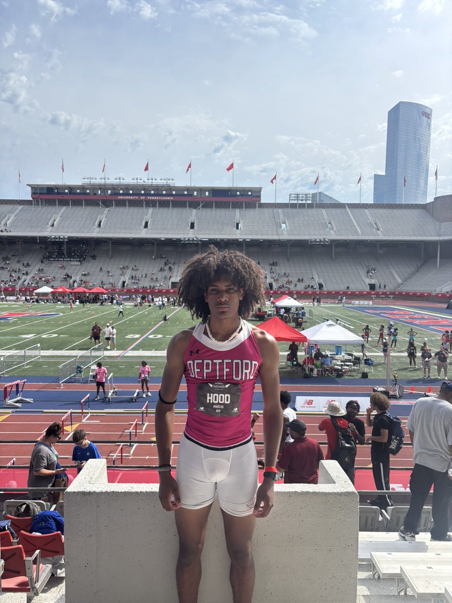 Marcus Hood set a new school record of 15’ 9” while placing 9th in the Pole Vault at the New Balance Outdoor Nationals!!! Congratulations Marcus!!! A great way to end an amazing senior year!