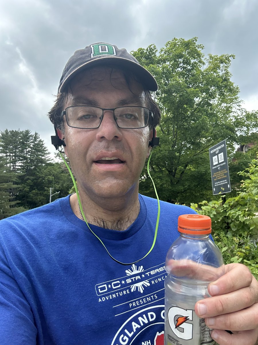 JustLafleur's tweet image. Remember to stay hydrated in this heat 🏃♂️
Today was one of the more challenging 10-mile runs I’ve ever done, but pushed through — in a cautious way with the head advisory we’re under.