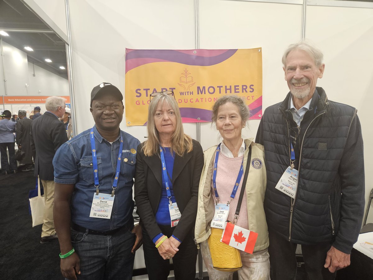 RotaryAcaciasu1's tweet image. RC Acacia Sunset team members at @Rotaryinternational convention Calgary Canada