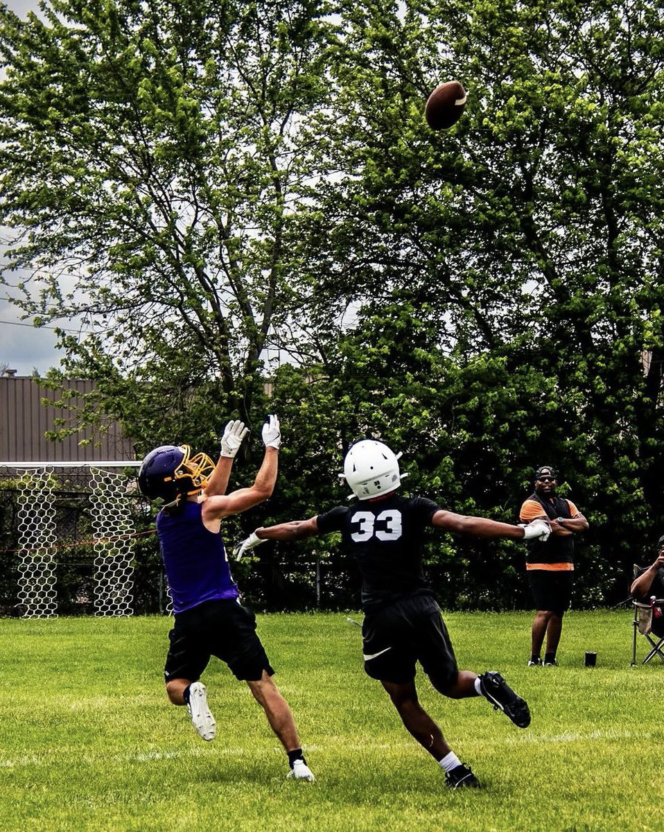 AvondaleFB's tweet photo. Some more photos from the 7v7 tournament @ToledoFB 

📸: ig- throughthelensof.seth https://t.co/X9MnowfB64