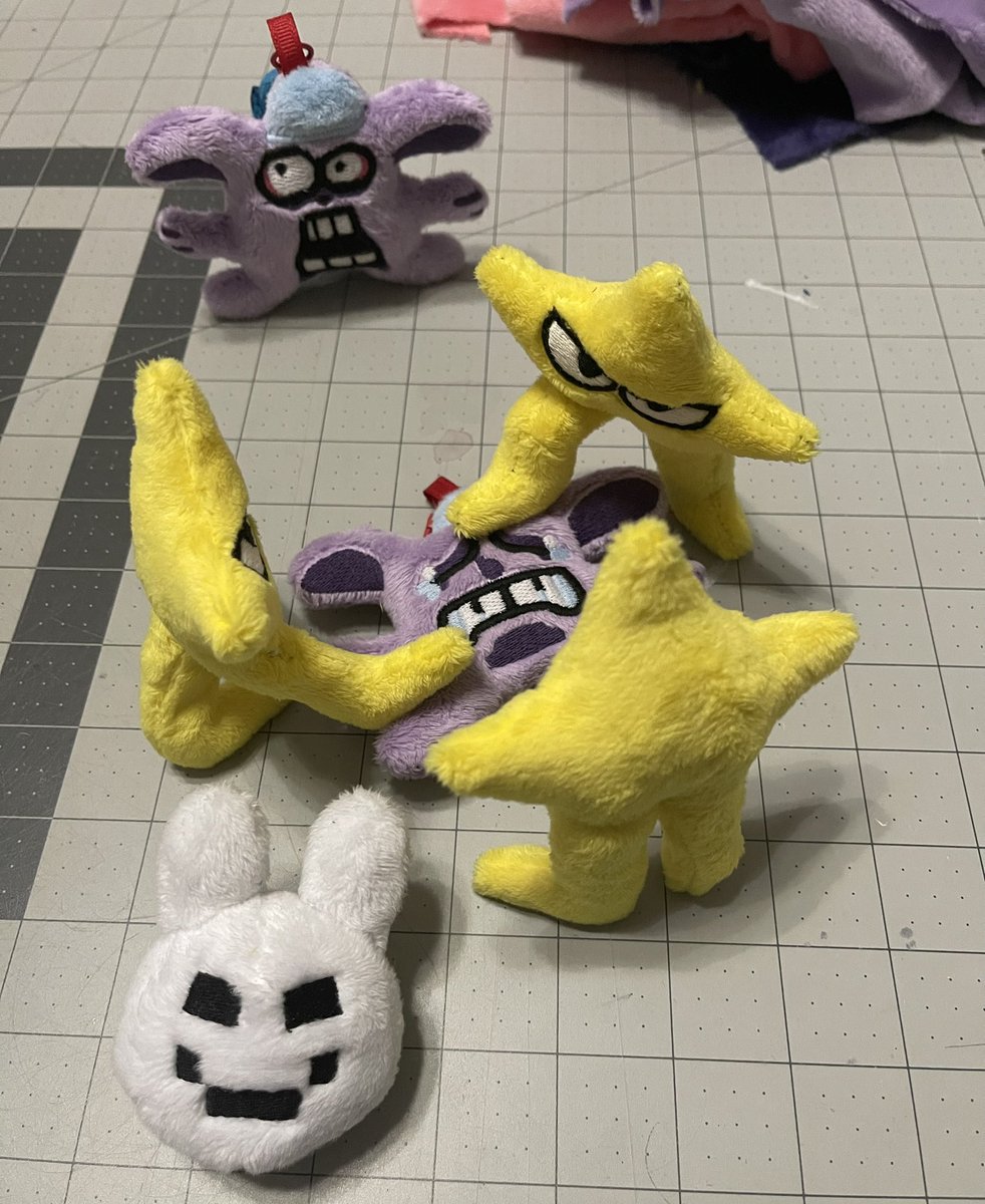 there seems to be mischief happening over on my work table??