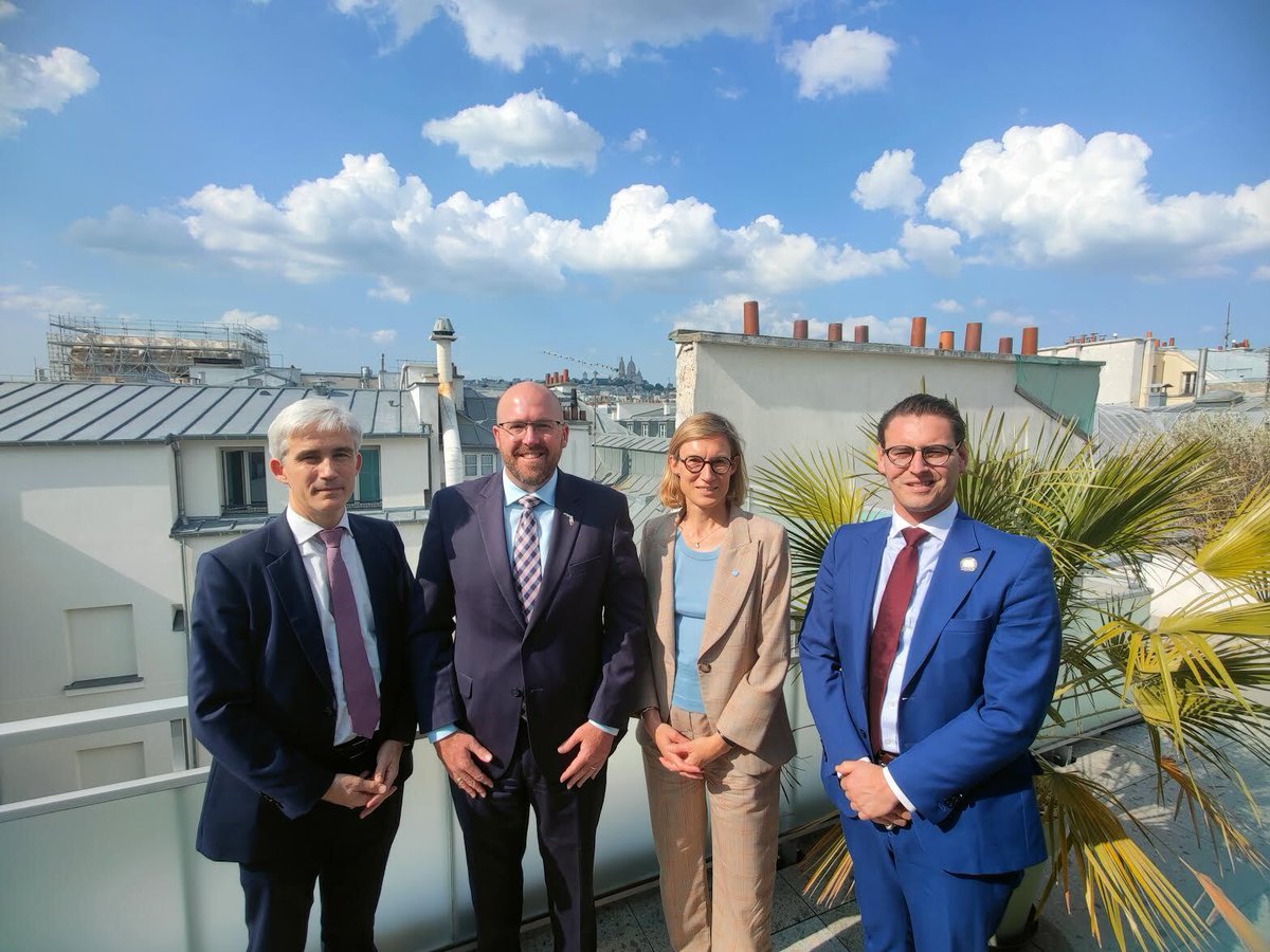 FDOT_Secretary's tweet image. During FL’s economic development trade mission, had a productive meeting with Élodie Hanen, EVP in charge of development for the Île-de-France region’s public transportation services to discuss how Florida funds major projects and our robust work program.