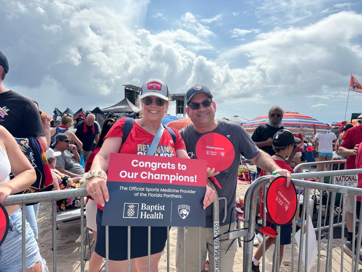 BaptistHealthSF's tweet photo. From the parade route to the championship stageβwhat a moment with the @FlaPanthers. πβ¨Proud to be on this ride as their official sports medicine provider. π
#PanthersParade https://t.co/On7ihhC2w9