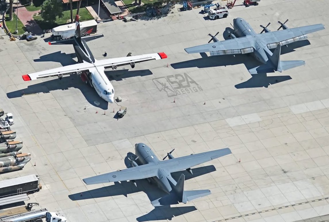 Ain’t no party like a C-130 party… because a C-130 party means business. "Herc-a-mania" hits the tarmac with Tanker 131 and our two latest New Zealand Hercs ready to join the Coulson fleet. Shoutout to Surface 2 Air Photography for the shot! #coulsonaviation #c130