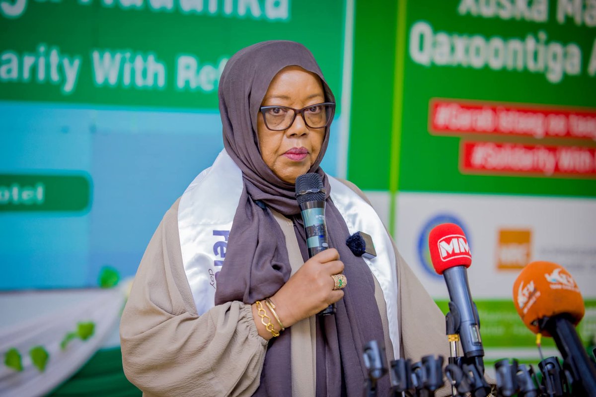 Presidencysl_'s tweet image. Somaliland: Vice President Marks World Refugee Day

The Vice President of the Republic of Somaliland, His Excellency Mohamed Ali Aw Abdi, officially participated in a national commemoration marking World Refugee Day, held at Mansoor Hotel in the capital city, Hargeisa.

The