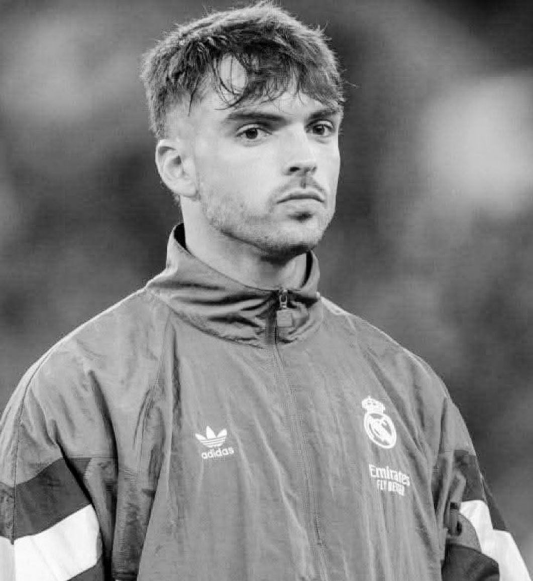 madridblaugrana's tweet photo. Un minuto de silencio para los que comparaban a Raúl Asencio con Pau Cubarsi. https://t.co/5mcNgIKbJS