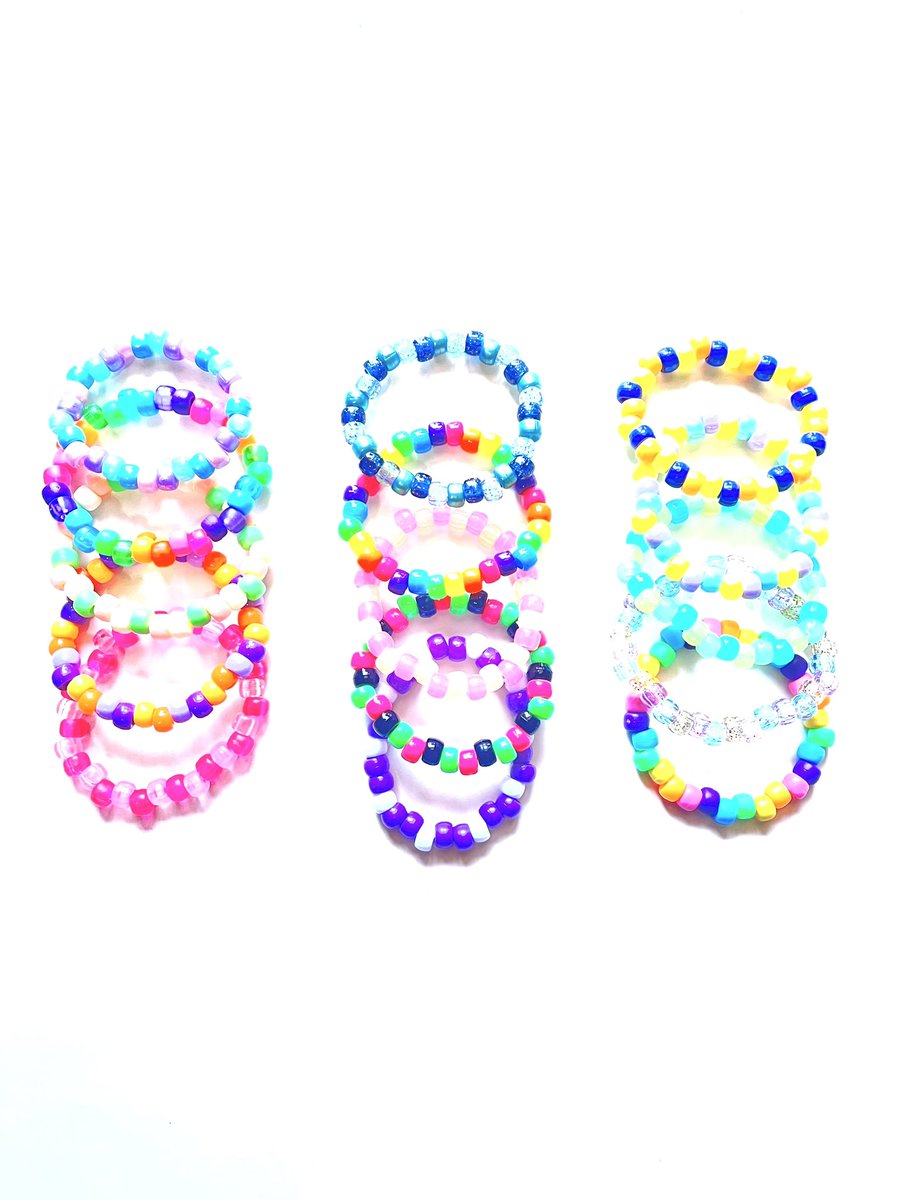 KandiRager's tweet photo. 15 Kandi Stack

How many would you stack?!

https://t.co/kkBsEmNj4x https://t.co/9JLJYTjiX8
