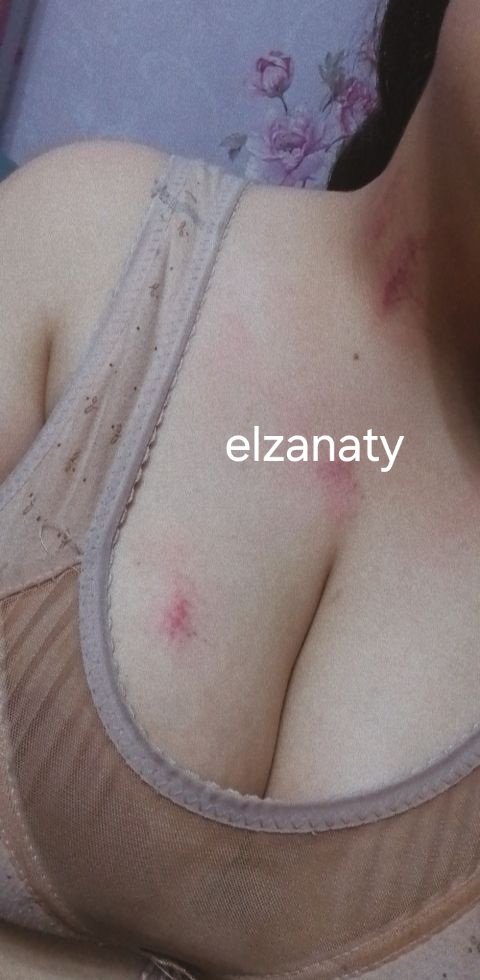 جارتى الهايجه زنقتها على باب الشقه رضعتها