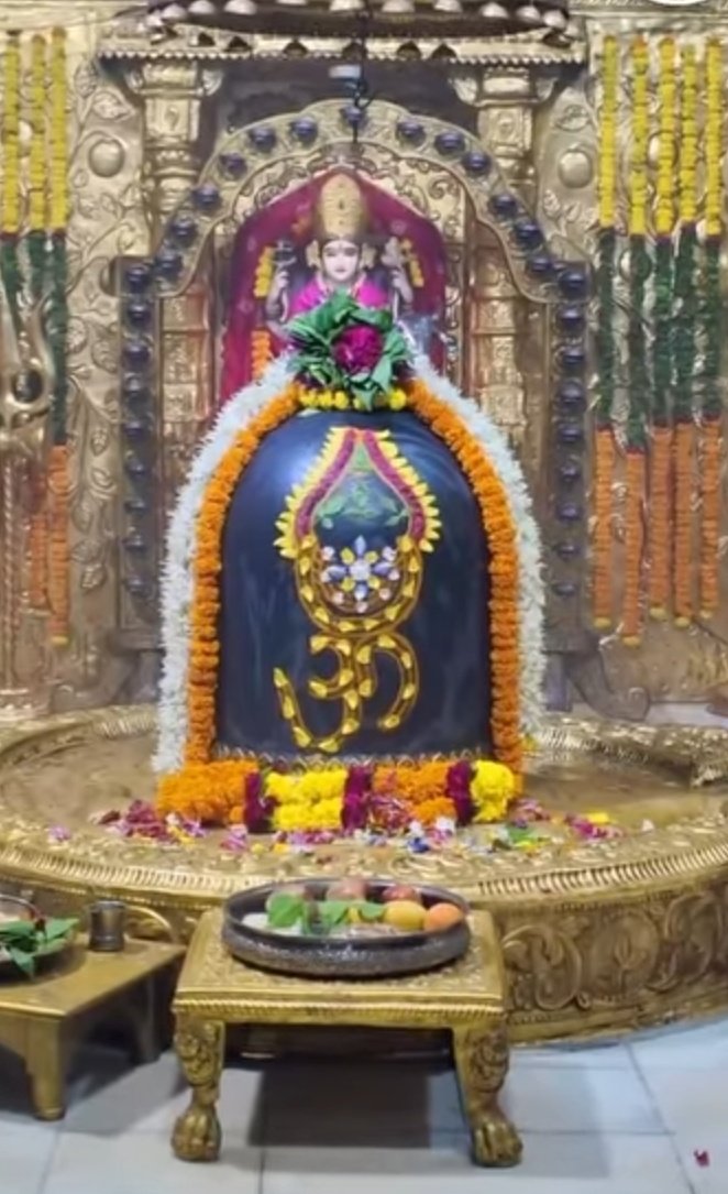 Minaxi (सनातनी हिन्दू)🚩 (@hindu_minaxi) on Twitter photo जय श्री सोमनाथ महादेव 🚩 
#हर_हर_महादेव #जय_श्री_राम
#संविधान_निर्माता_BN_राव जय श्री सोमनाथ महादेव 🚩 
#हर_हर_महादेव #जय_श्री_राम
#संविधान_निर्माता_BN_राव