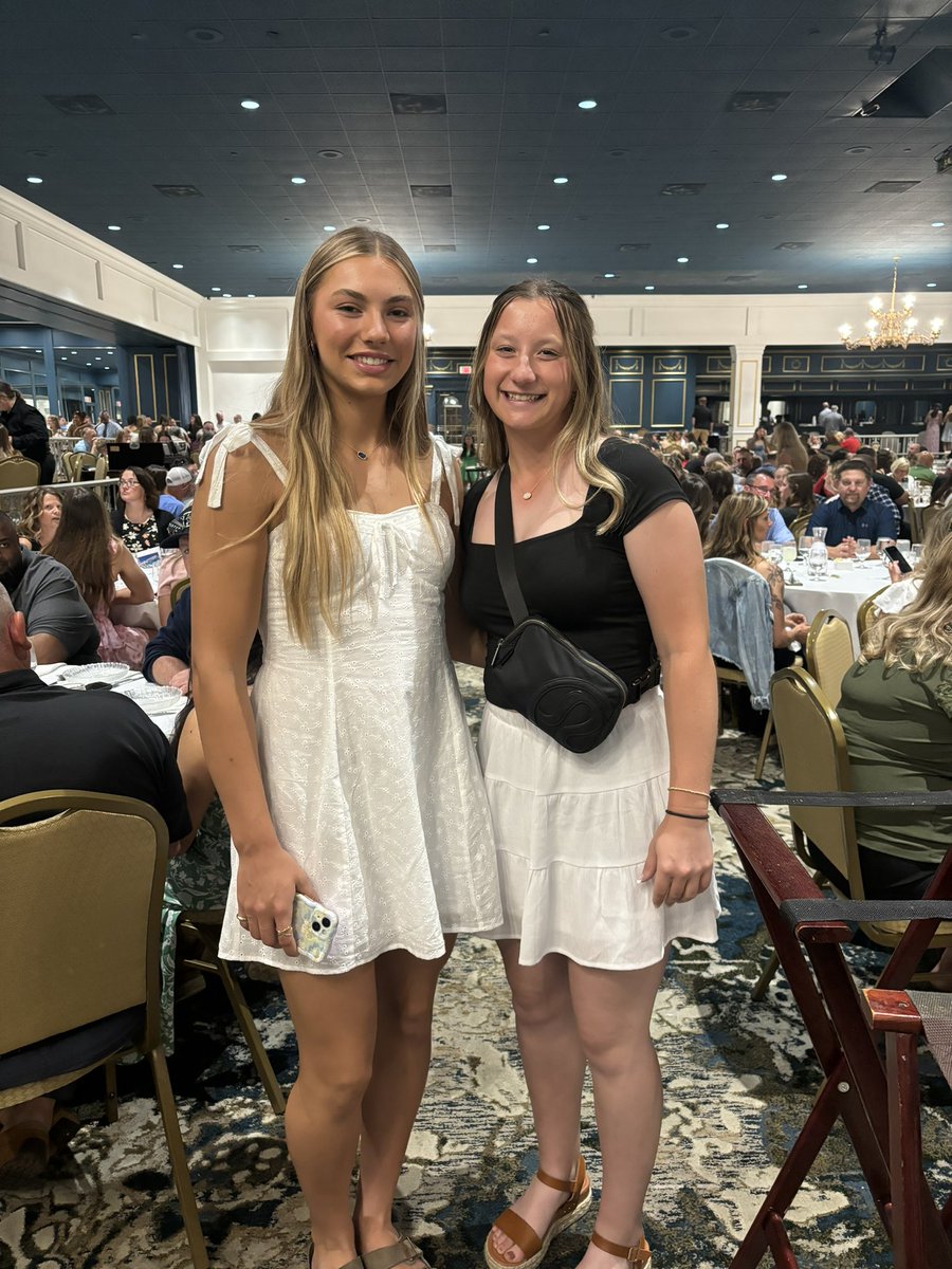 Reese Wells tweet media