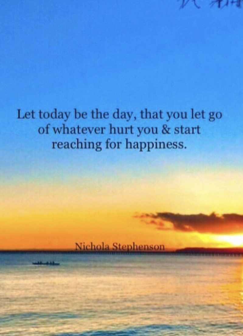 Let today be the day that you let go of whatever hurt you &amp; start reaching for happiness 😊

#positive #MentalHealth #mindset #joytrain #successtrain #quotes #ThinkBIGSundayWithMarsha #thrivetogether