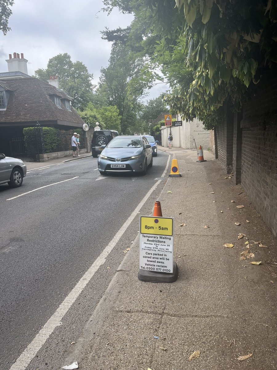 richmondsociety's tweet image. There’s road resurfacing work in Petersham this week from 9pm to 5am, Monday to Friday.
Details here: richmond.gov.uk/news/news_june…