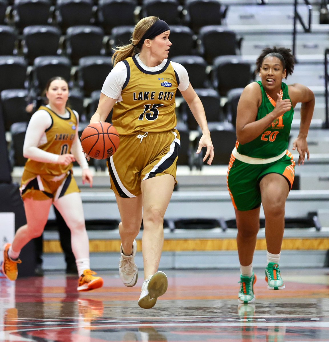 Maritime Women's Basketball Association (@the_mwba) on Twitter photo Ten minutes to glory. Who has it in them to hoist <a href="/ProlineStadium/">ProlineStadium</a> Legacy Cup? We enter the fourth quarter & <a href="/hericanesbball/">Miramichi Hericanes</a> hold a 44-40 lead over <a href="/LakeCity56ers/">Lake City 56ers</a> - buckle up. (<a href="/FHarrisphotos/">Fran Harris</a>) Ten minutes to glory. Who has it in them to hoist <a href="/ProlineStadium/">ProlineStadium</a> Legacy Cup? We enter the fourth quarter & <a href="/hericanesbball/">Miramichi Hericanes</a> hold a 44-40 lead over <a href="/LakeCity56ers/">Lake City 56ers</a> - buckle up. (<a href="/FHarrisphotos/">Fran Harris</a>)