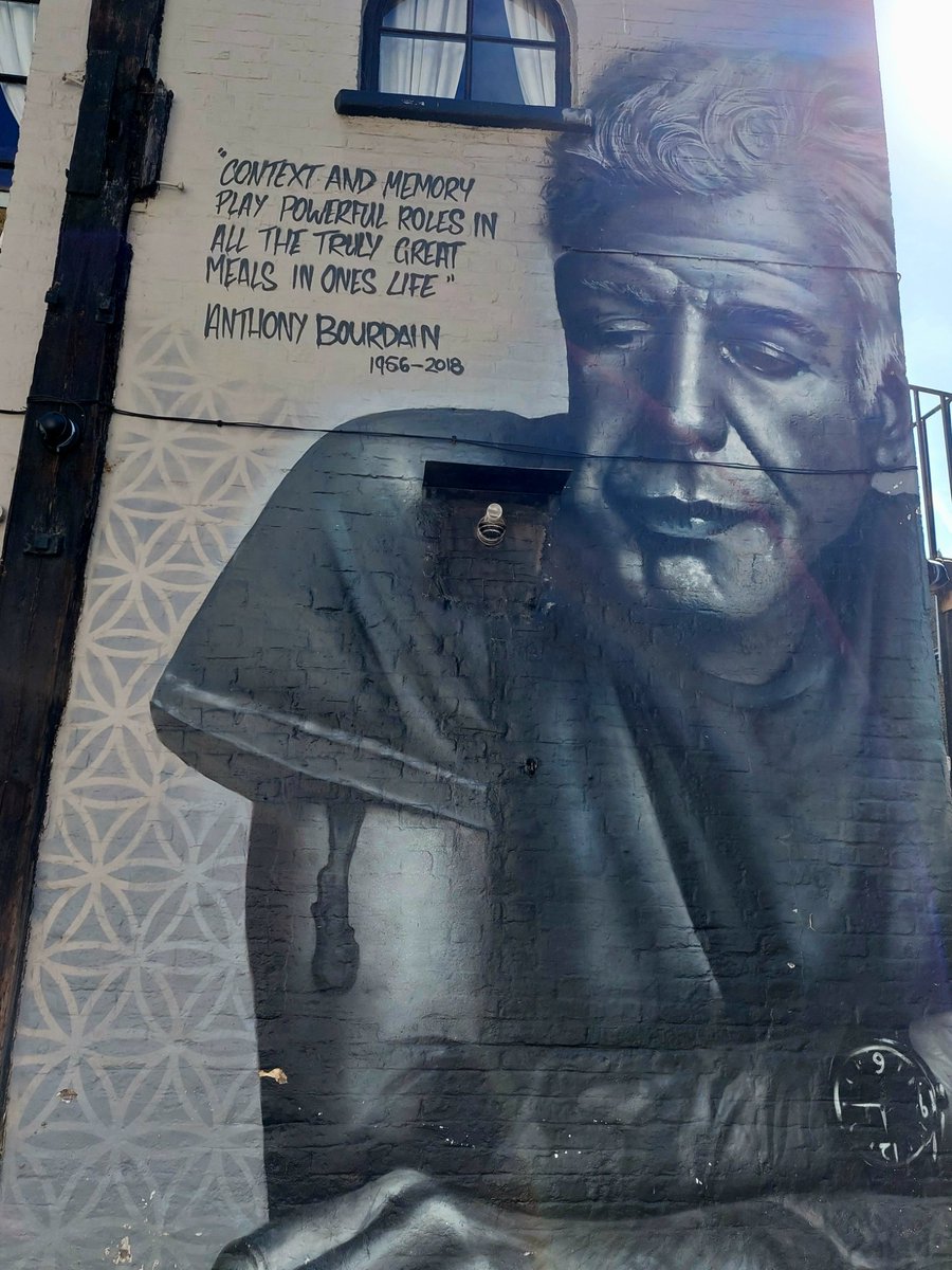 ibex1251's tweet image. ANTHONY BOURDAIN STREET ART MURAL IN LONDON
#streetart #anthonybourdain