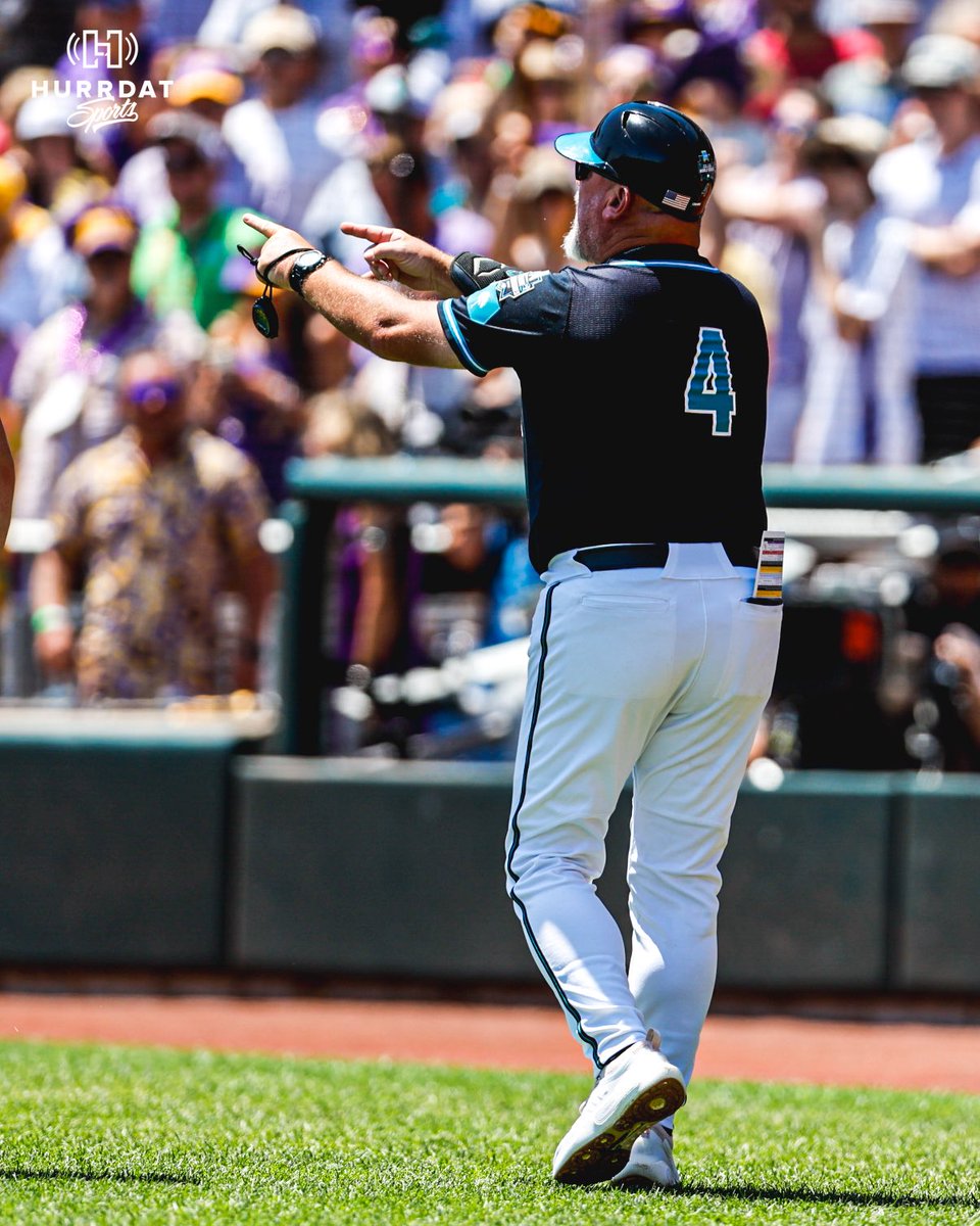 Emotions are running high at Charles Schwab Field 😬

Coastal Carolina head coach Kevin Schnall are first base coach Matt Schilling have been ejected in the first inning of the MCWS finals.

#MCWS | #NCAABaseball