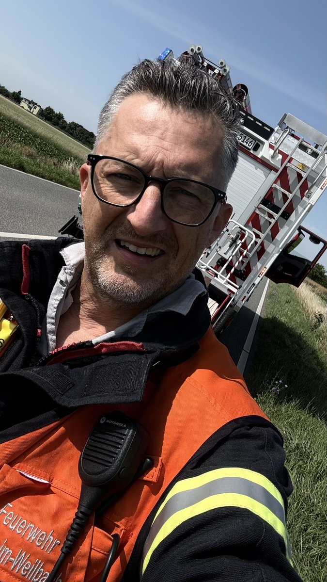 Mal wieder im Dienst der Gesellschaft unterwegs #Feuerwehr #Ehrenamt