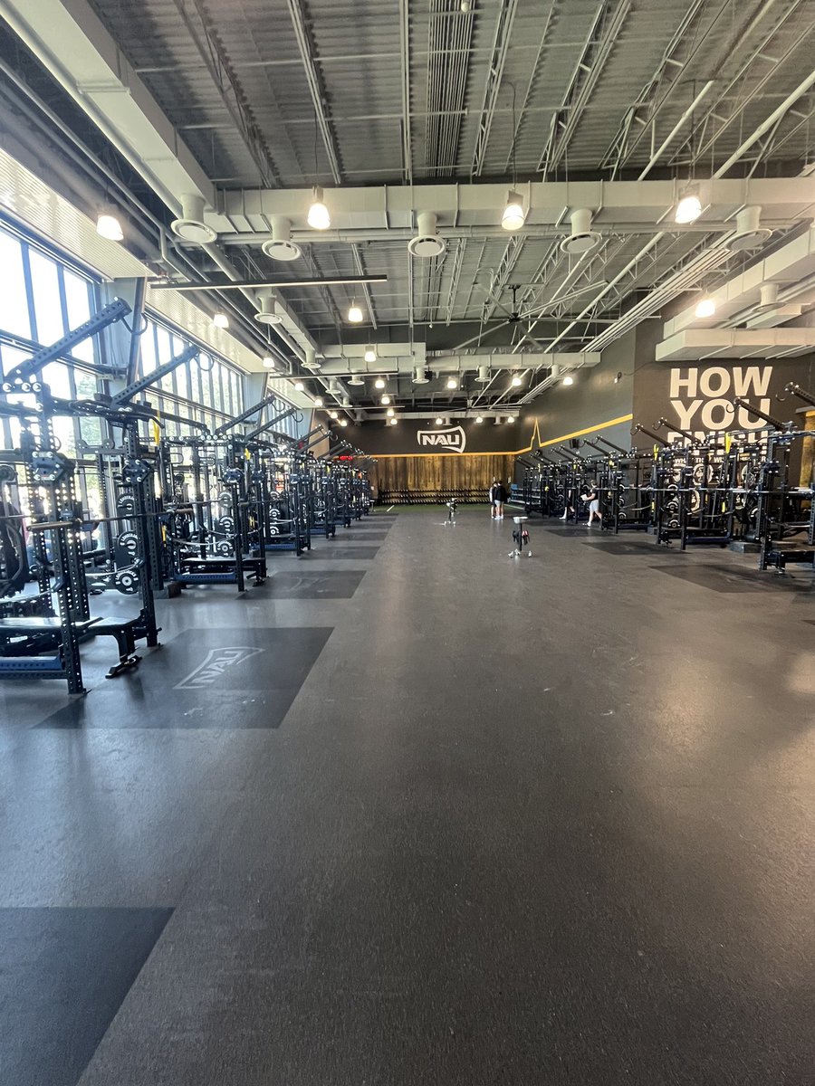 _treyarnold_'s tweet image. Had a good time competing at NAU yesterday. Here’s some throws to @RocketDemery and @noahwalker619 . @CoachAdamClark @stephaunpeters @JDiMinno @CoachSwanson_ @FettNick @CoachRodBrown @TimRoschmann @Dstirg30 @LBCoachTate @Coach_KHarris16