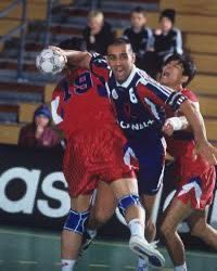 « On l'aimait pour ça, on l'aimait comme ça »  : Denis Lathoud, le rassembleur et bringueur des Barjots

Paix à son âme et courage pour sa famille