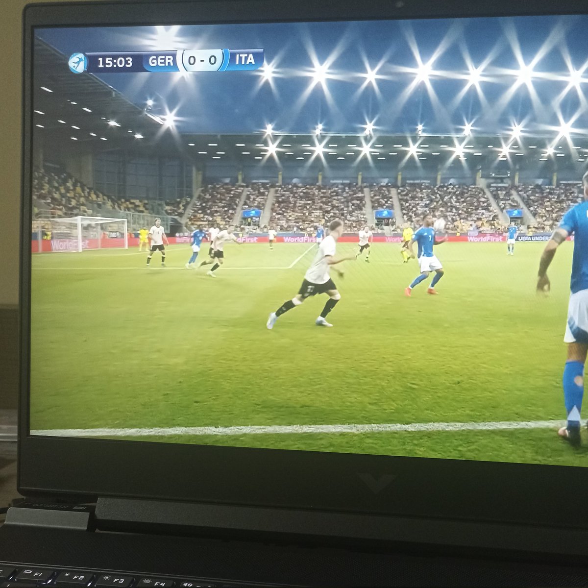 futbolyorumum0's tweet photo. 🤦‍♂️ UEFA U21 Şampiyonası Almanya - İtalya Çeyrek Final maçının Türkiye'de yayıncısı yok. Akıl alır gibi değil bu durum. En azından final maçını olsun yayınlayın. @trtspor @TV8Bucuk https://t.co/1W8QCGuCQT