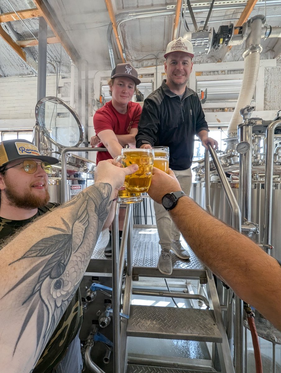 Brewing up a special collaboration, and want to know how much it'll cost to produce? We've got a calculator on our website for that. 

Find it (and bookmark it!) here: riverbendmalt.com/beer-calculato…

Let us know how we can help with your next project. Cheers y'all. 🍻