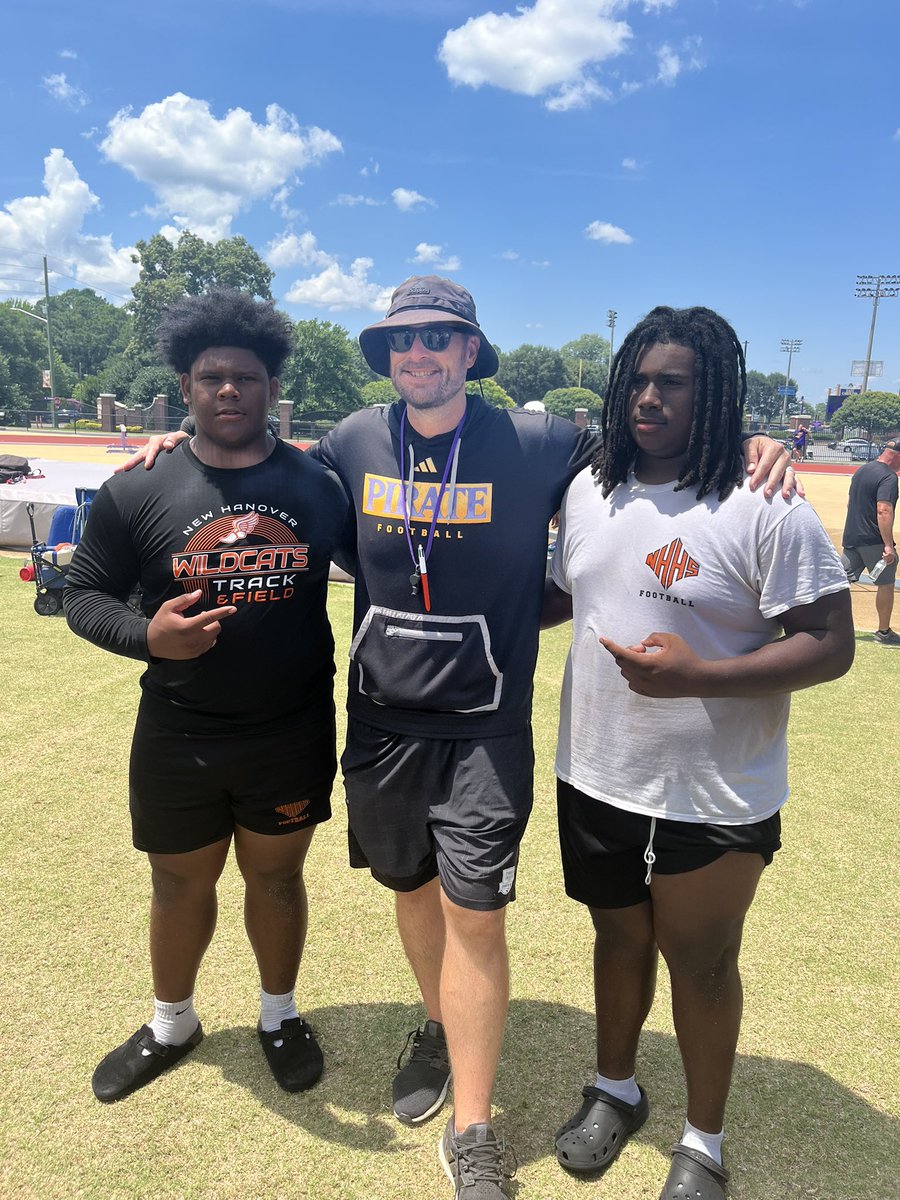 Jaylen Graves (@jaylengraves08) on Twitter photo Had a great time yesterday at ECU!! Learned a lot from the coaches, can’t wait to be back this fall! #ECU <a href="/Coach__Roy_Tesh/">Roy Tesh</a> <a href="/OLCoachMattox/">Matt Mattox</a> <a href="/coach_jdbaker/">John David Baker</a> <a href="/NHHSFootball25/">NHHSFootball25</a> Had a great time yesterday at ECU!! Learned a lot from the coaches, can’t wait to be back this fall! #ECU <a href="/Coach__Roy_Tesh/">Roy Tesh</a> <a href="/OLCoachMattox/">Matt Mattox</a> <a href="/coach_jdbaker/">John David Baker</a> <a href="/NHHSFootball25/">NHHSFootball25</a>