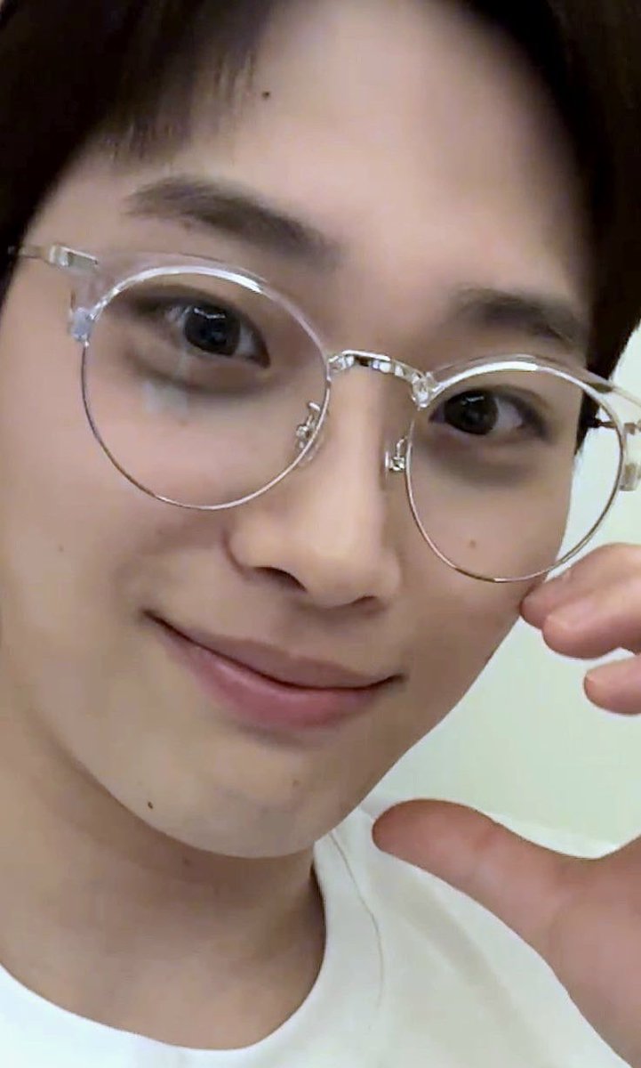 눈커져서 만족한 토끼꽁주👑