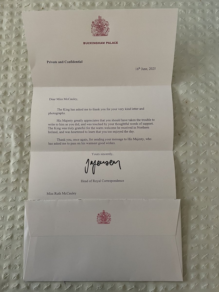 So yesterday I received this lovely reply from Buckingham Palace!! 🥰🥰. So excited!!  (Only just got it as I was away overnight).