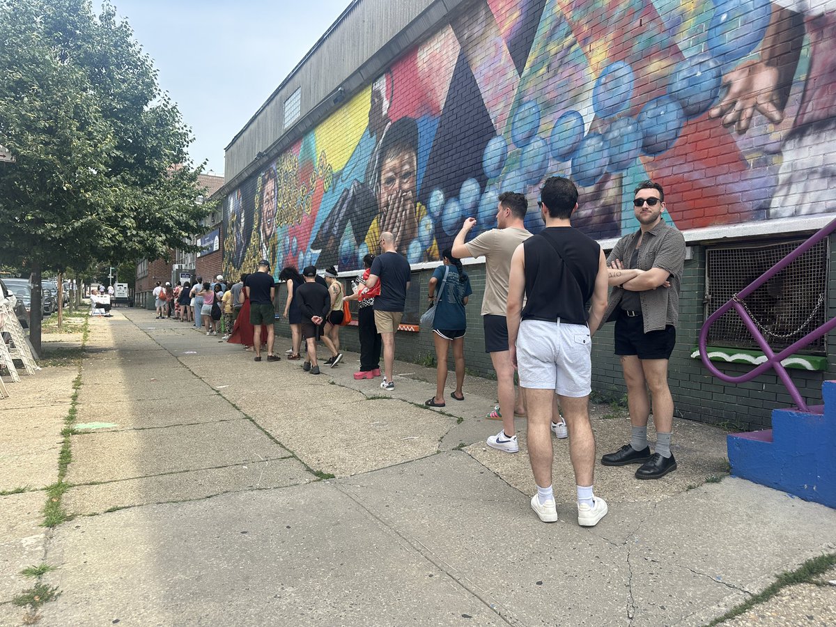 Line at Astoria, Queens, poll site on last day of early voting.