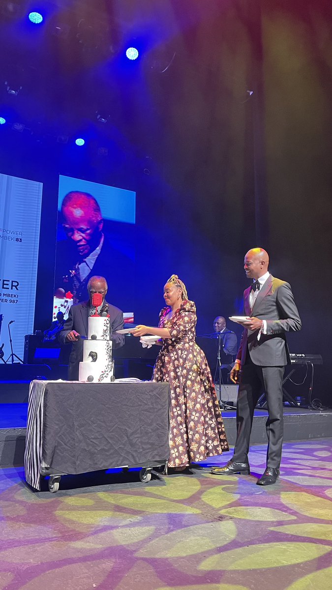 Powerfm987's tweet photo. Happy birthday to POWER 98.7 #12YEARSOFPOWER #MBEKI83 https://t.co/KeKXHhvVaI
