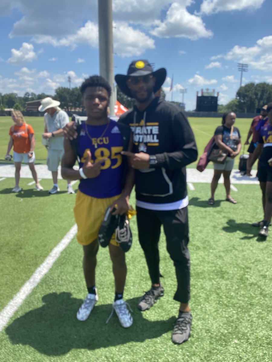Terrell Allen tweet media