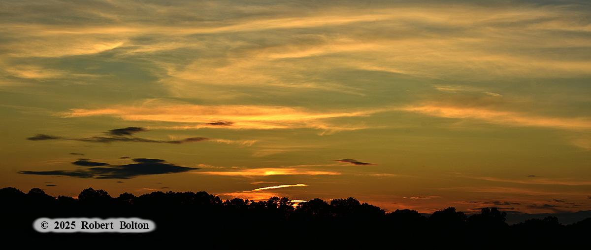 robertbolton443's tweet photo. Had a very nice #sunset last Wednesday. Here are some #panoramas of it. #sunsetphotography #nature #NaturePhotography #landscape #landscapephotography #yourshot #outdoorphotography #nikon #d7200 #nikoncreators #nikonphotography #nikonofilter #nikonlove #TwitterNatureCommunity https://t.co/1jyCkH1Jrg