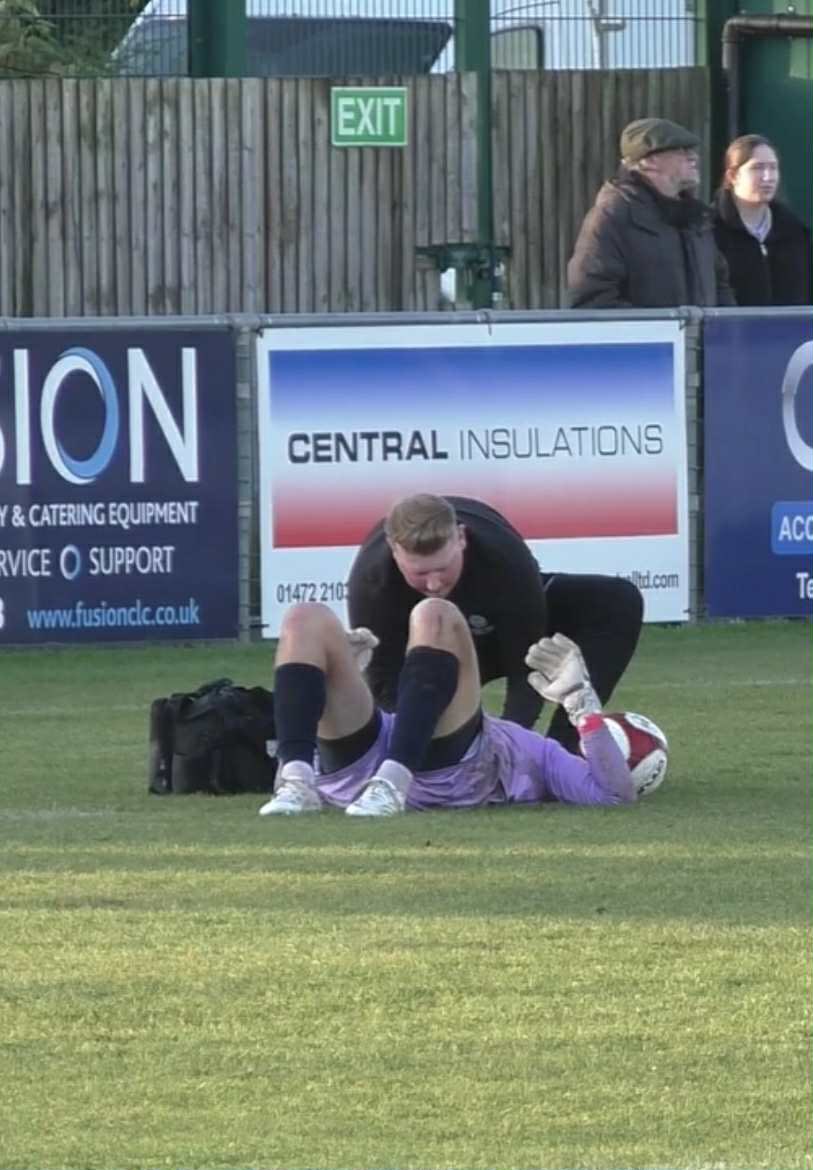 We are pleased to confirm the return to the club of Adam Lax! 

He return as Head Sports and Exercise Therapist, following a year in a similar role at Garforth Town. 

Welcome back Adam! 

#UTC #TogetherStronger