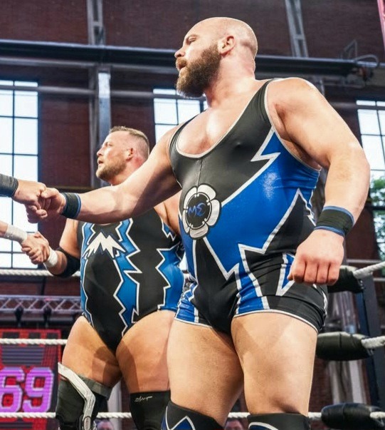 wresadam's tweet photo. The Big Boys of Pro Wrestling!!!
#prowrestling #wrestling #wrestlers #prowrestlers #wrestlingfetish #gaywrestling #hot #trunks #bulge #bulgemen #gay #homo #thicc #muscle #stud #beefyboys #biglads https://t.co/EhZGFegvO6