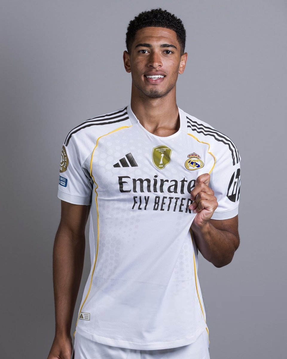 madrid_total2's tweet image. 🚨 SORTEO INTERNACIONAL

CAMISETA DE JUDE BELLINGHAM O ARDA GÜLER REAL MADRID. 2025/26.

Requisitos:
• RT
• Follow @madrid_total2 y @futboljersey7

Opcional: Mencionar a 1 amigo para doble participación