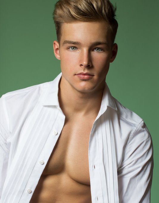 Once again
I'm spending my birthday posting my favorite photos. 

Hugo Mayhew 

His eyes are the color of mine,
but that is the end of any resemblance between us.