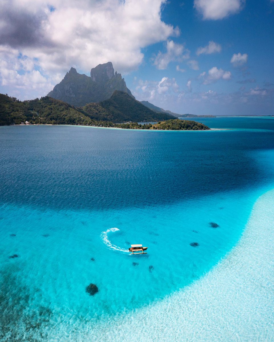 earthcurated's tweet photo. French Polynesia 🇵🇫 https://t.co/JvzUGgNOnI