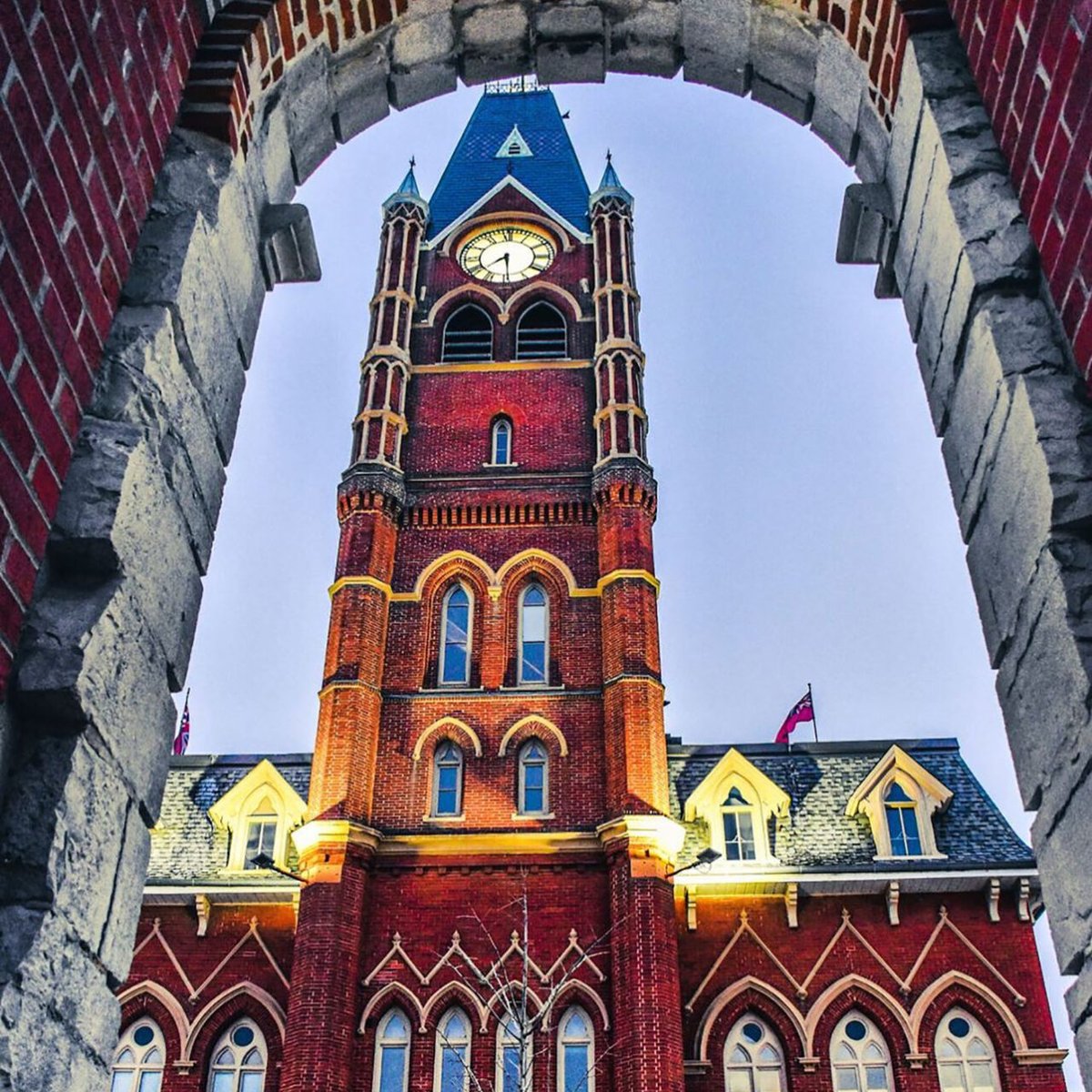 ALSCanada's tweet image. To wrap up a memorable #ALSAwarenessMonth, @BellevilleON’s sign at City Hall, as well as the Bridge Street Bridge, and the Fire Station 1 Memorial will be glowing purple from June 22-29. The lighting is best seen in the evening – if you're in the area, snap a photo and share it…