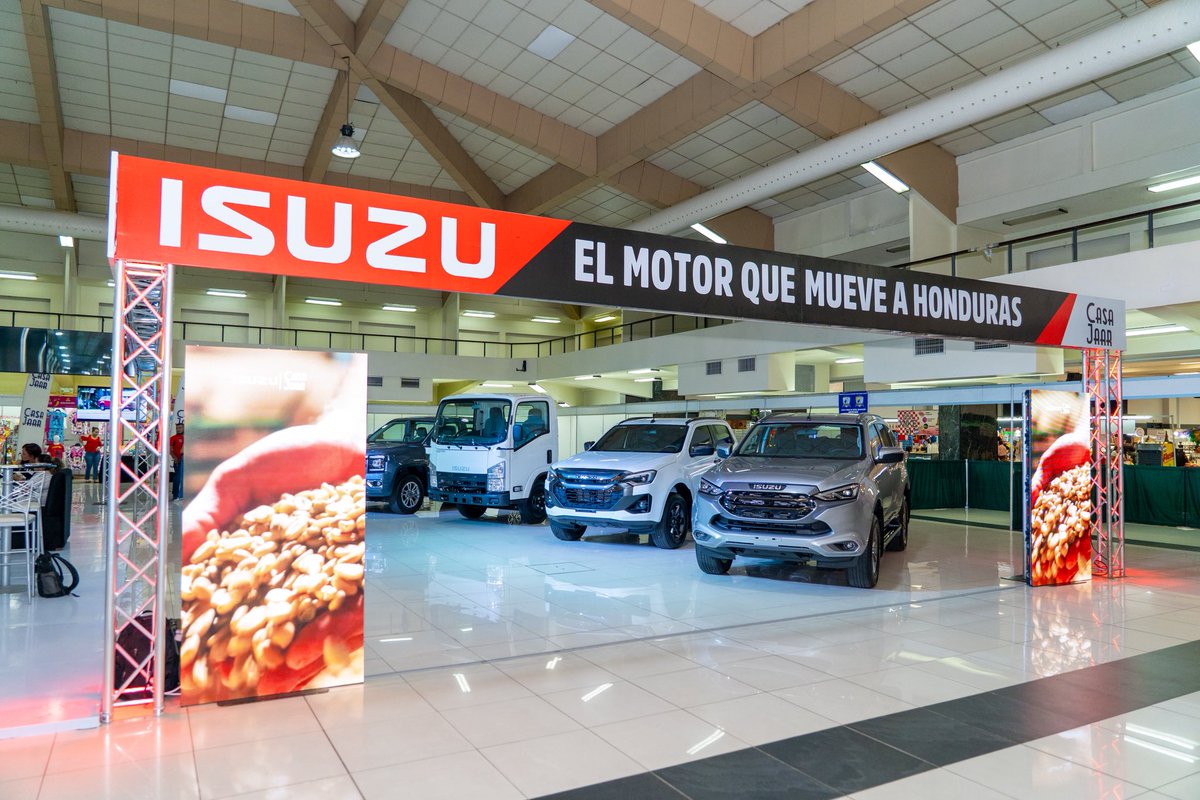 🎉 ¡La ExpoJuniana te espera con diversión para todos!

Ven a vivir la mejor experiencia de la #FeriaJuniana en #Expocentro:
 
🎟️ Compra tus entradas en taquilla, con efectivo o tarjeta.
Valor del boleto: L50
Niños menores de 12 años entran gratis.