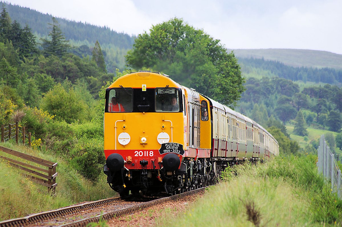 DerekRailway's tweet photo. Photo catch up 3/4 @srpsrailtours to Kyle and back. https://t.co/SsOiYm8dNv