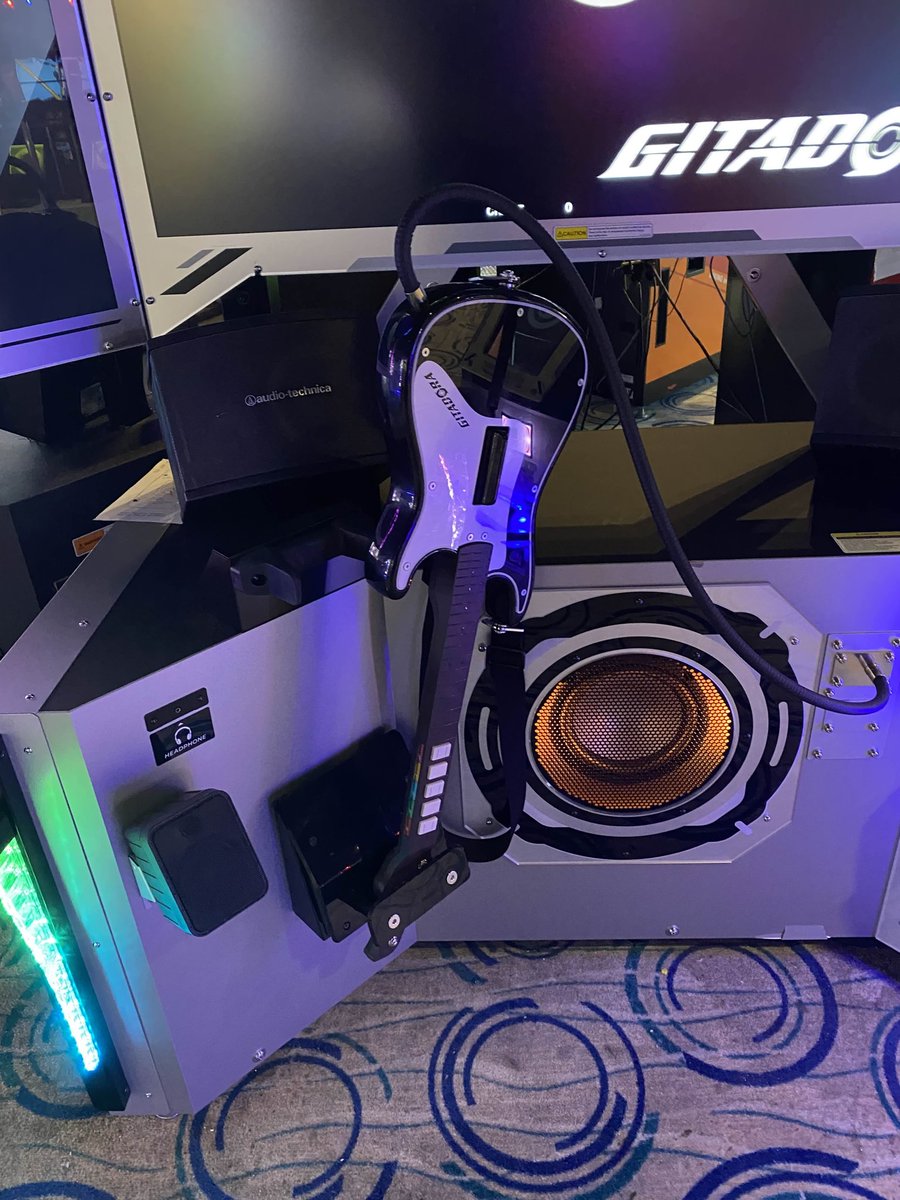 a warm welcome 

credit: yaladre