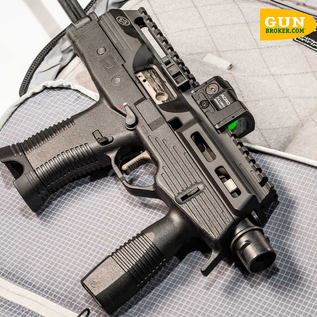 GunBroker's tweet image. 🚨 The B&amp;amp;T TP9 Pro is here! Nate from @bt_usa breaks down the new features &amp;amp; upgrades for 2025 🔥

👉 Watch the video: bit.ly/3GLkL0u

#BTTP9Pro #GunsDaily #PewPew #GunBroker