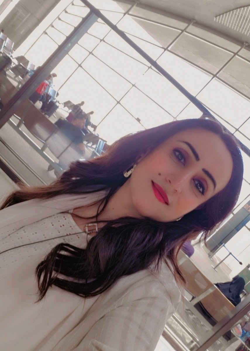 لم يكن غافلاً عن دموع يعقوب 
بل كان يصنع من يوسف ملكاً
وسيخجلك الله بكرمه