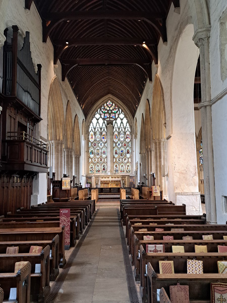DavidJChmiel's tweet image. Very much enjoyed visiting @DorchesterAbbey today but equally enjoyable was the fantastic tea room. Wonderful cake, an excellent cuppa and staffed by warm and engaging volunteers. You couldn&apos;t ask for more in a tea room.